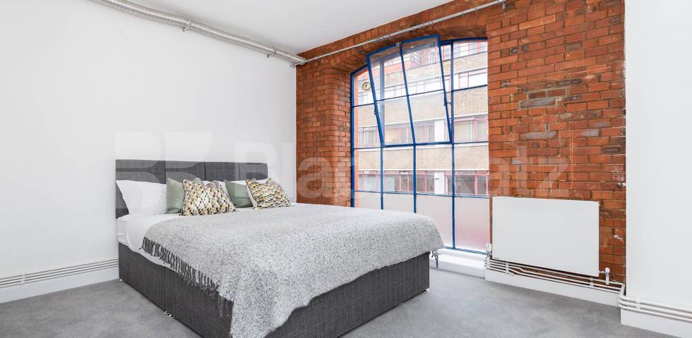 			NEW REBURBISHMENT, 2 Bedroom, 1 bath, 1 reception Flat			 Dove Road, ISLINGTON-CANONBURY